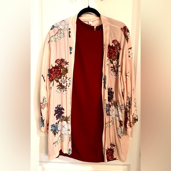Cupshe Sweaters - 2 Piece-Cupshe Floral Kimono and Lulu’s top| Sz. One size & S(see measurements)